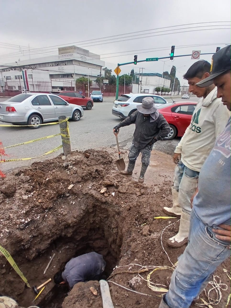 Con reparación de fuga, Interapas evita desperdicio de agua en Eje&nbsp;118