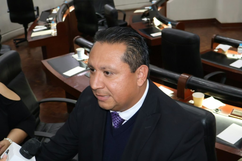 TRAS ASUMIR LA DIRECTIVA, EL DIP. LUIS FERNANDO GÁMEZ SE COMPROMETE A PRIORIZAR EL DIÁLOGO, LA PLURALIDAD, LA PRODUCTIVIDAD LEGISLATIVA Y UNA MAYOR PARTICIPACIÓN DE LA SOCIEDAD&nbsp;CIVIL