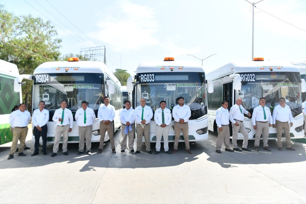 HABITANTES AGRADECEN AL GOBERNADOR RICARDO GALLARDO LLEGADA DE LA REDMETRO RIVIERA&nbsp;HUASTECA