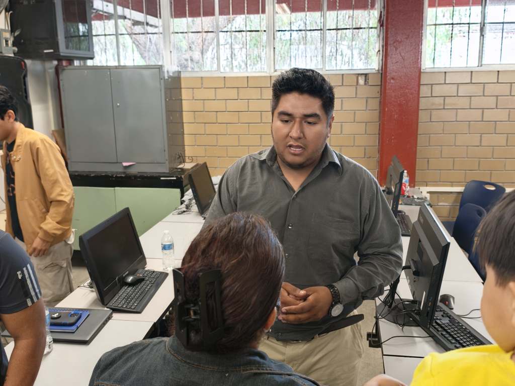 FAMILIAS RECIBEN HERRAMIENTAS PARA PREVENIR EL ABUSO SEXUAL&nbsp;INFANTIL