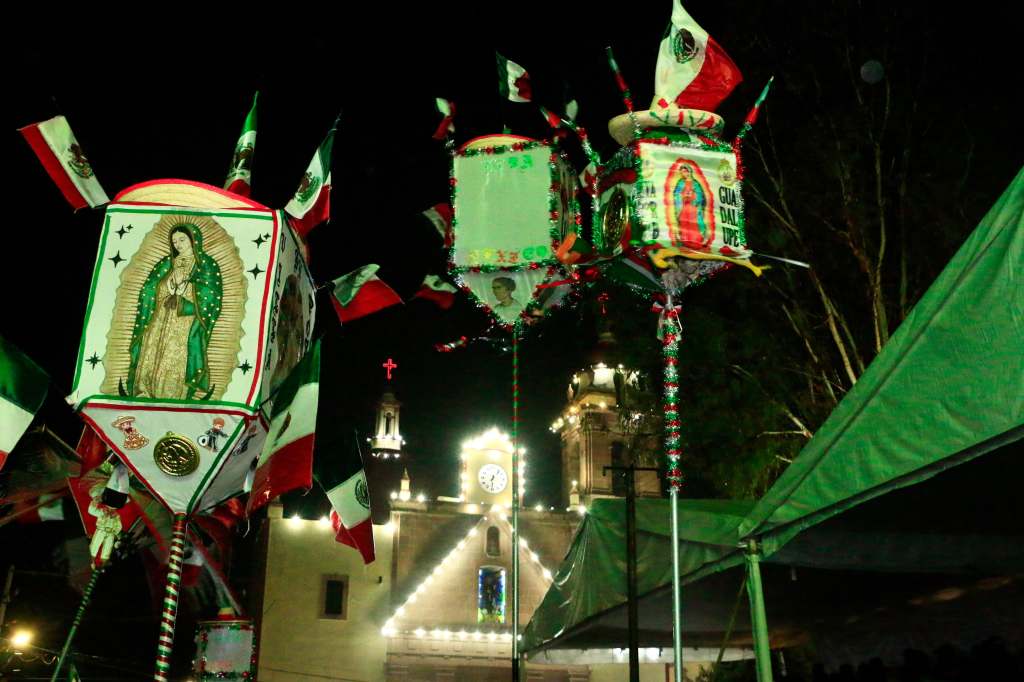 VILLA DE POZOS RECONOCE A LOS TRADICIONALES GALLITOS