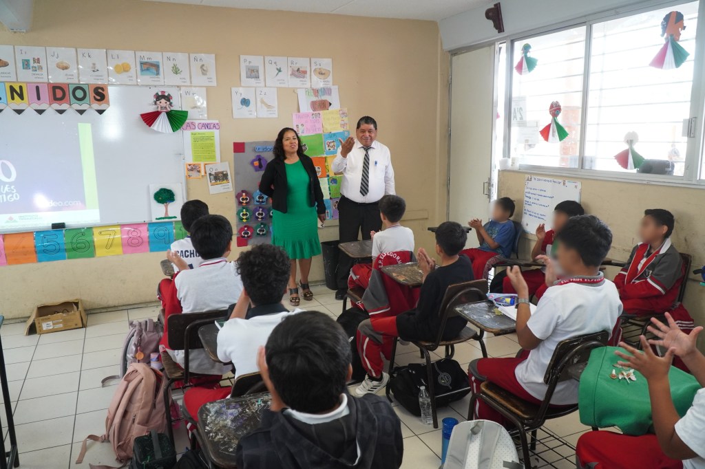 TEMAZCALLI ACERCA SALUD MENTAL Y PREVENCIÓN A 477 ESTUDIANTES DE LA COLONIA SATÉLITE