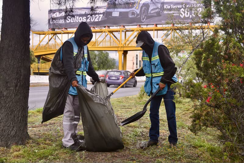 Gobierno de la Capital continúa con las labores de mantenimiento a la Avenida Salvador Nava