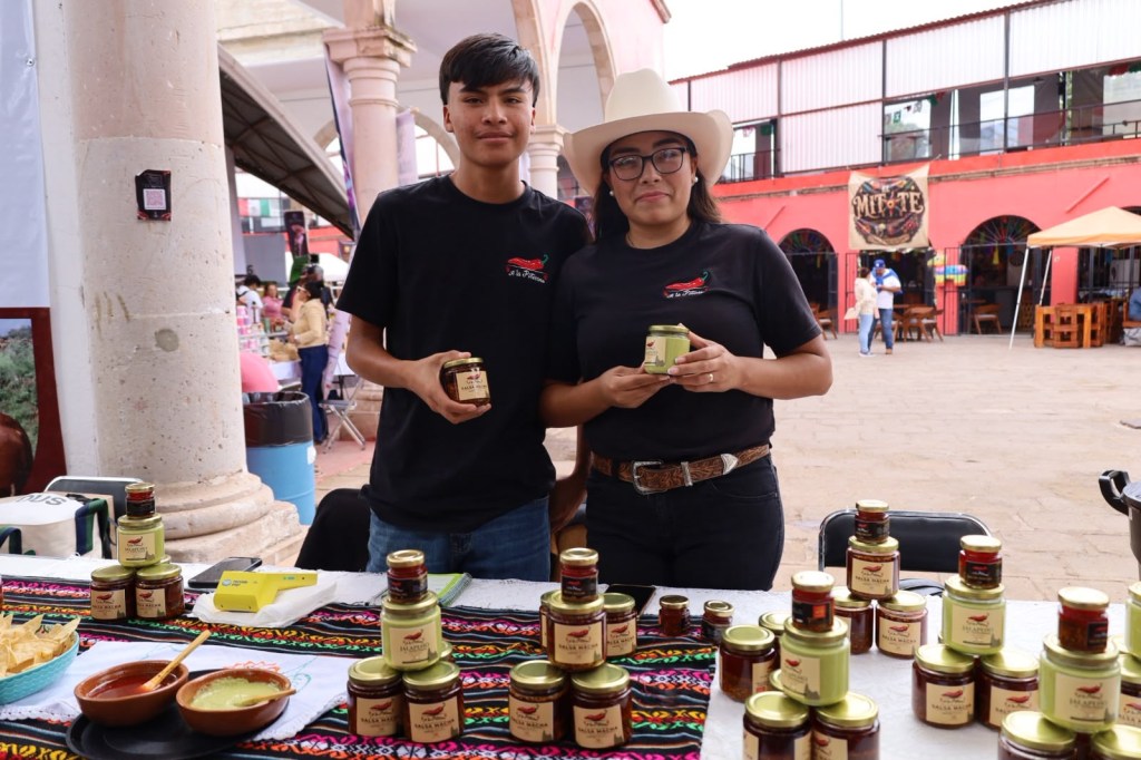 PRODUCTORES POTOSINOS LLEVAN SABORES Y ARTESANÍAS A LA FERIA NACIONAL DE ZACATECAS