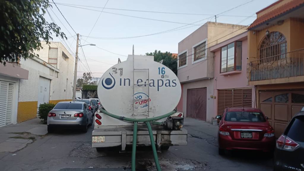 INTERAPAS enfrenta las dos últimas fallas de “El Realito” con abasto emergente