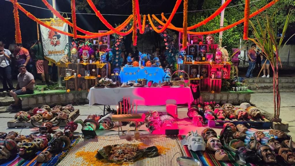 GOBIERNO DEL ESTADO PROYECTA AL MUNDO LA TRADICIÓN DEL&nbsp;XANTOLO
