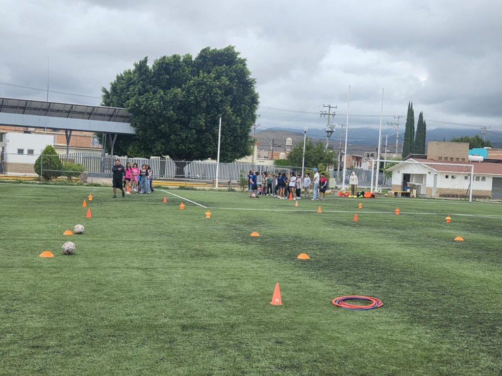 Gobierno Municipal cierra el Viernes de Recreo y Aprendizaje con más de 300 niñas y niños