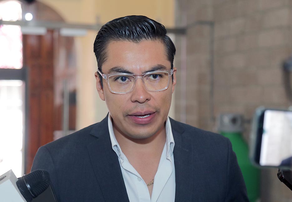 PRESENTA EL DIPUTADO CUAUHTLI BADILLO INICIATIVAS DE LEY DE AMNISTÍA Y LEY DE INDULTO PARA SAN LUIS POTOSÍ
