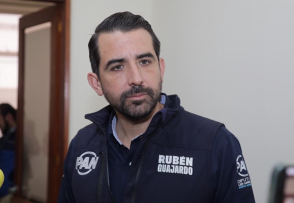 LA PERSONA QUE SEA DESIGNADA COMO PRESIDENTA DEL INE DEBE TENER EXPERIENCIA Y SIN VÍNCULOS CON EL PARTIDO EN EL PODER: DIP. RUBÉN GUAJARDO BARRERA