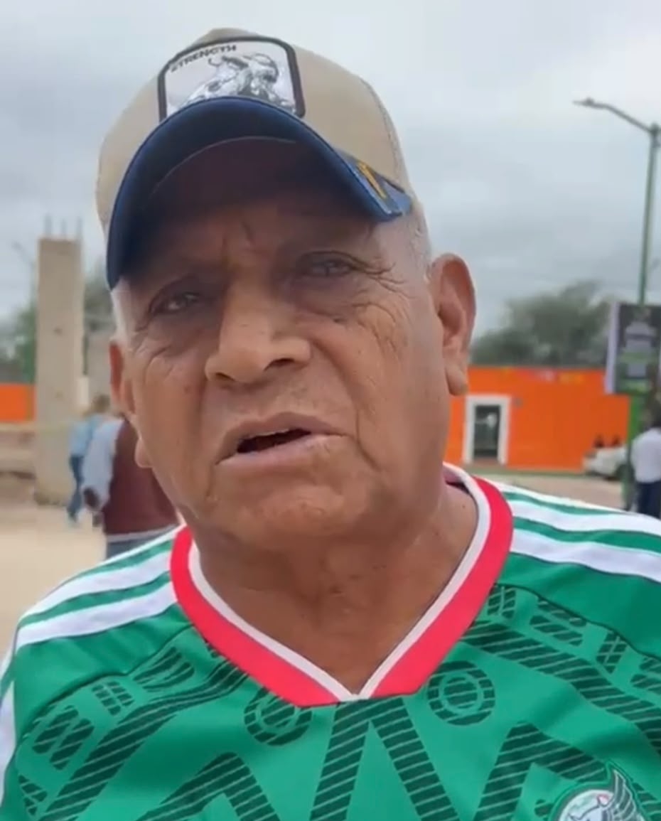 HABITANTES DE VILLA DE REYES AGRADECEN AL GOBERNADOR RICARDO GALLARDO OBRAS DE PAVIMENTACIÓN Y ALUMBRADO