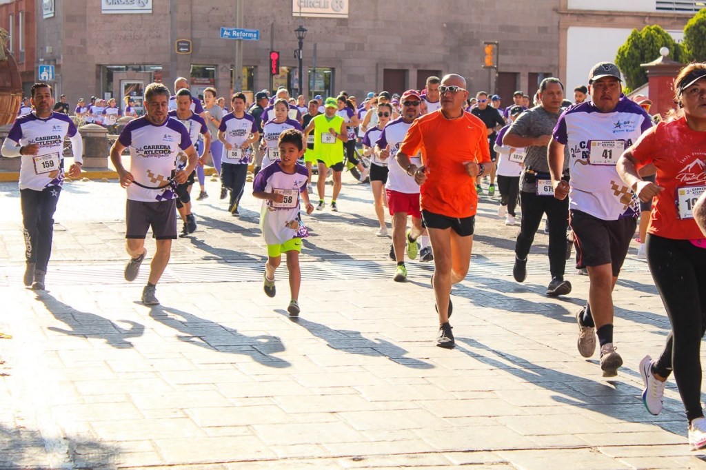 Carrera Atlética por la Familia del DIF Municipal, se consolidó como pilar de integración, inclusión, salud y causa&nbsp;social