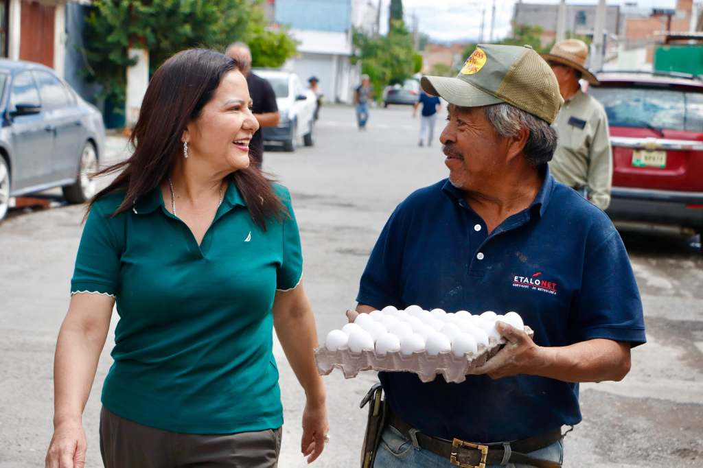 VILLA DE POZOS LLEVA APOYOS ALIMENTARIOS DIRECTAMENTE A LOS HOGARES CON PROGRAMA CASA POR&nbsp;CASA
