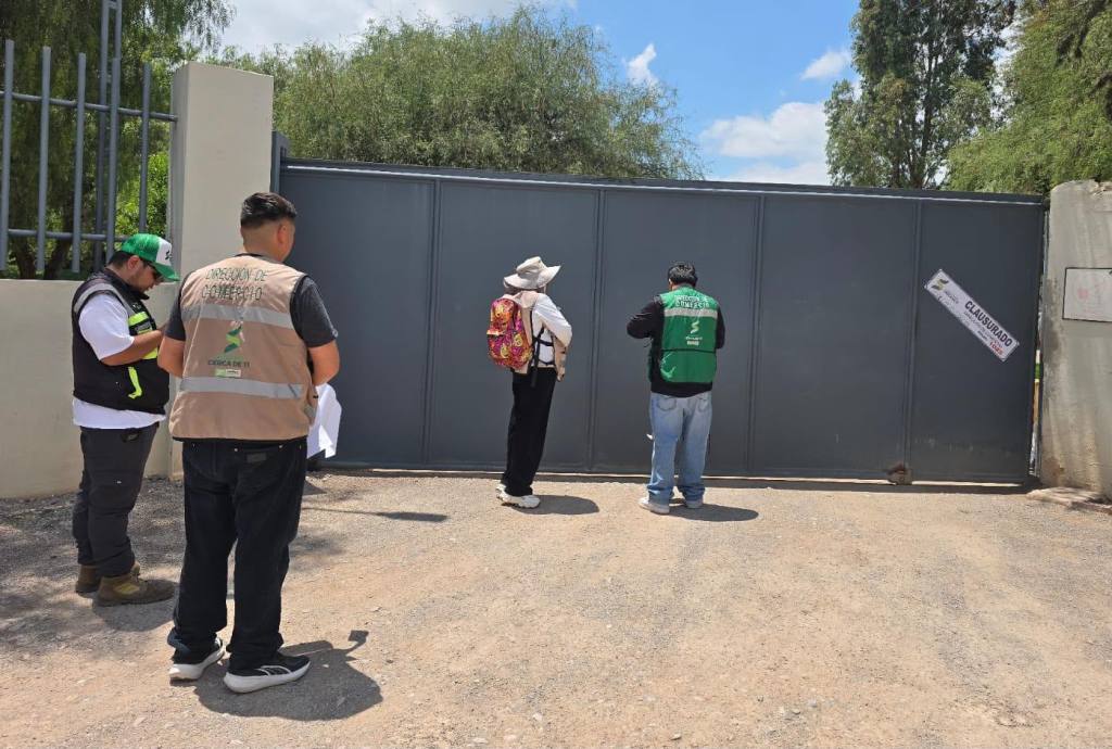 AYUNTAMIENTO DE  SOLEDAD EXHORTA A TRÁMITE DE PERMISOS DE OBRA PARA GARANTIZAR ORDEN Y SEGURIDAD 