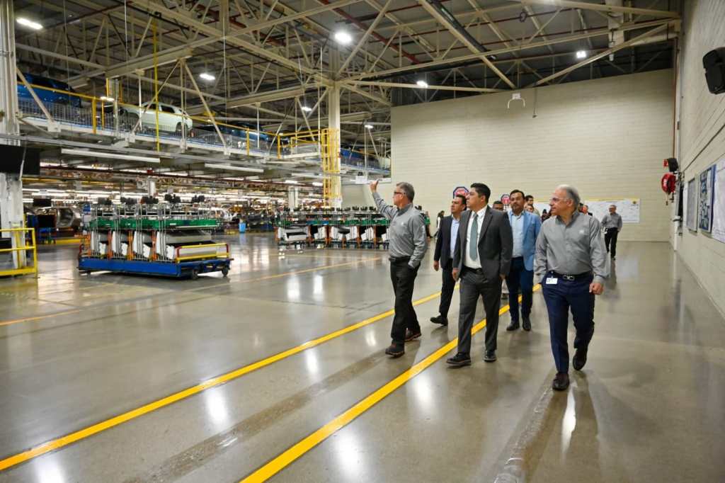 EL GOBERNADOR RICARDO GALLARDO POSICIONA A SAN LUIS POTOSÍ COMO LÍDER NACIONAL EN EXPORTACIÓN DE&nbsp;AUTOPARTES