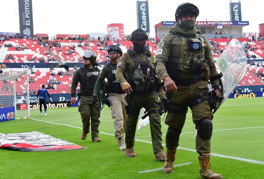MÁS DE 500 AGENTES RESGUARDARÁN PARTIDO ENTRE ATLÉTICO DE SAN LUIS Y SANTOS EL DIA DE&nbsp;HOY