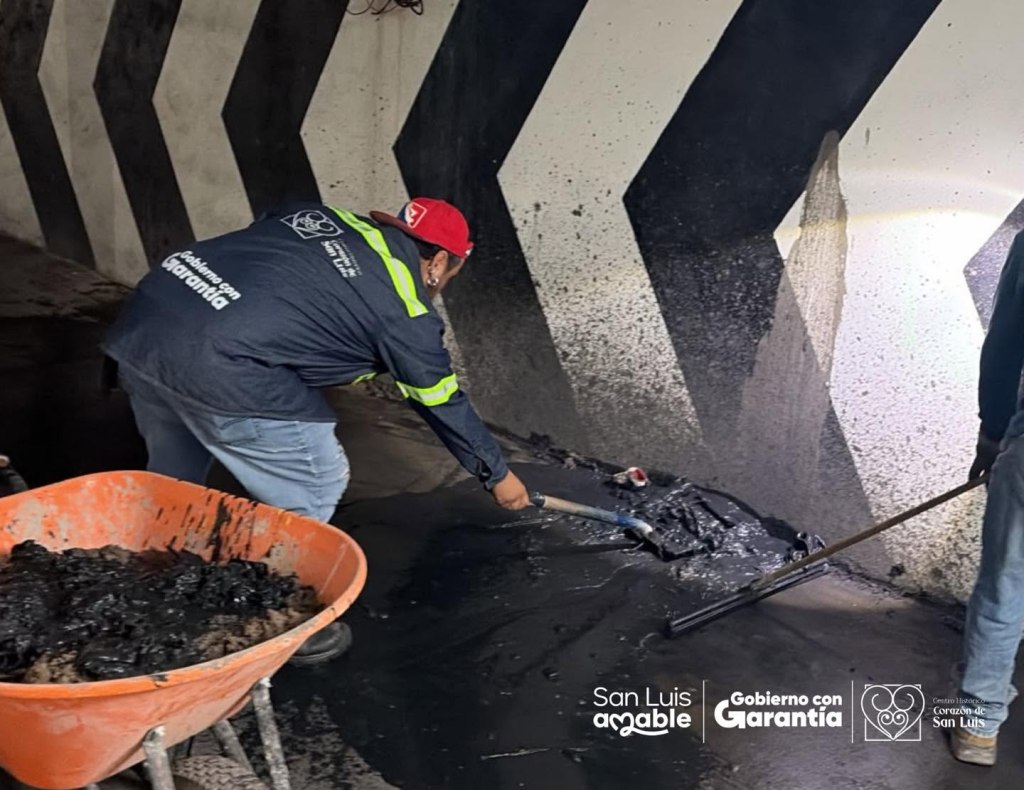 Gobierno de la Capital refuerza la limpieza en el estacionamiento del Mercado República
