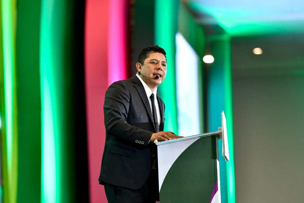 SAN LUIS POTOSÍ DESTACA REDUCCIÓN DE LA POBREZA EN MÁS DE 339 MIL POTOSINOS