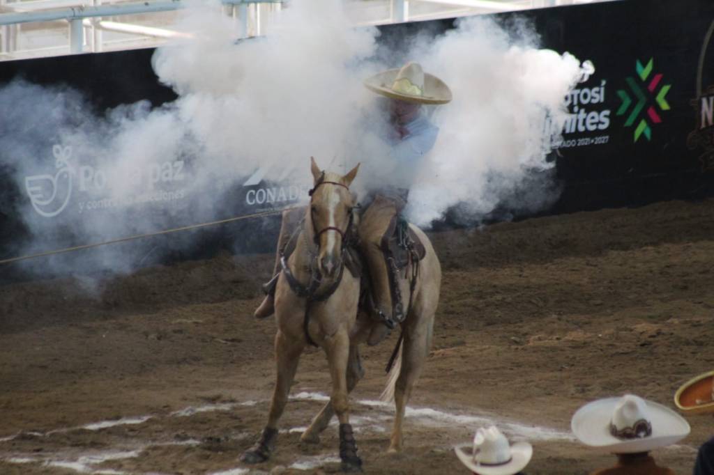 SAN CARLOS LA ESTANCIA AVANZA A SEMIFINALES DEL NACIONAL&nbsp;CHARRO