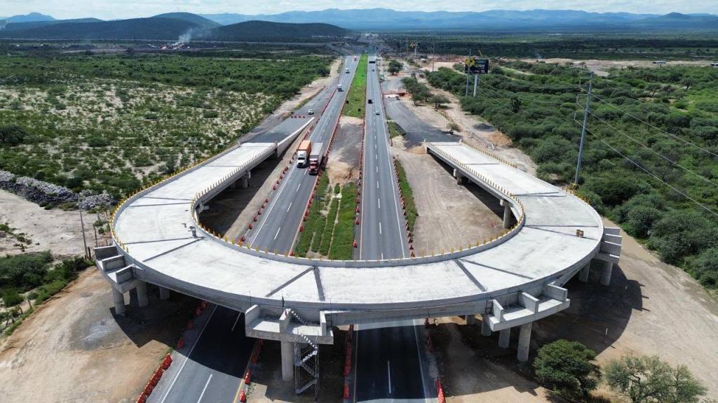 AUTOPISTA SAN LUIS–MATEHUALA EN LA RECTA FINAL DE SU CONSTRUCCIÓN: GOBERNADOR RICARDO&nbsp;GALLARDO