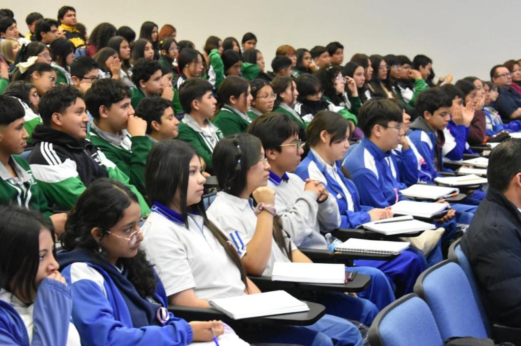 CIENCIA Y TECNOLOGÍA ACERCAN NUEVAS OPORTUNIDADES A ESTUDIANTES&nbsp;POTOSINOS
