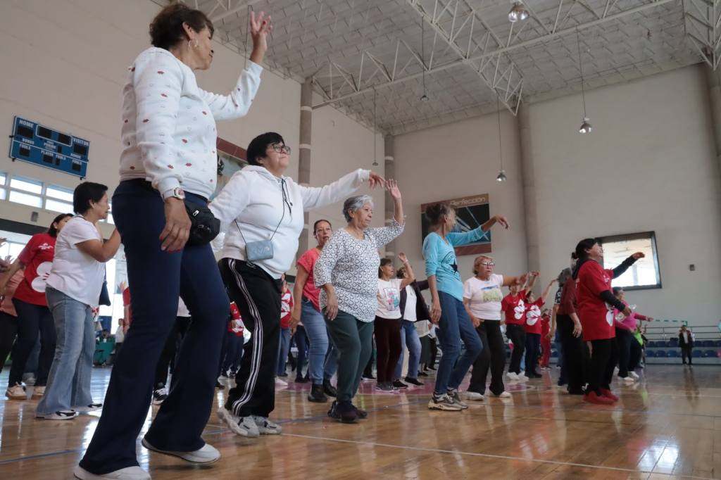 DIF ESTATAL Y OXXO GENERAN ESPACIOS DE CONVIVENCIA PARA PERSONAS ADULTAS MAYORES