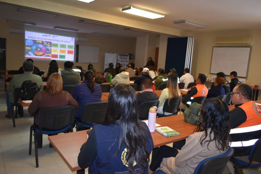 CEPC Y COEPRIS PREPARAN A 20 MUNICIPIOS PARA ATENDER RIESGOS POR LLUVIAS