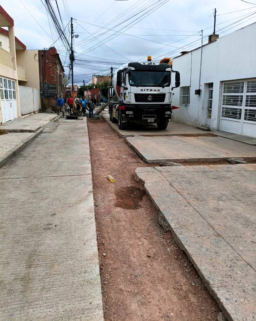 Casi lista la reparación de drenaje en la calle Ignacio Comonfort