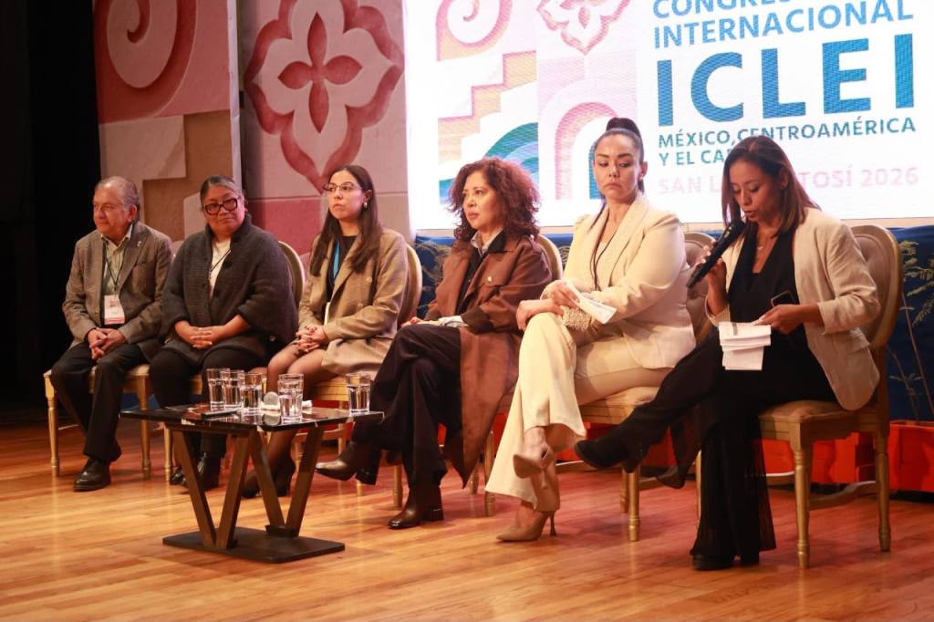 DIF MUNICIPAL Y ESTELA ARRIAGA IMPULSAN LA SOSTENIBILIDAD CON ENFOQUE FAMILIAR EN CONGRESO INTERNACIONAL&nbsp;ICLEI